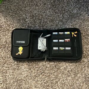 Nintendo DSi XL in Blue with Case & Accessories